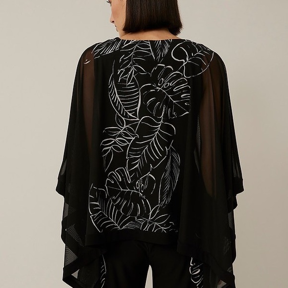 Brand New Joseph Ribkoff Printed Poncho-Style Top - Picture 3 of 3